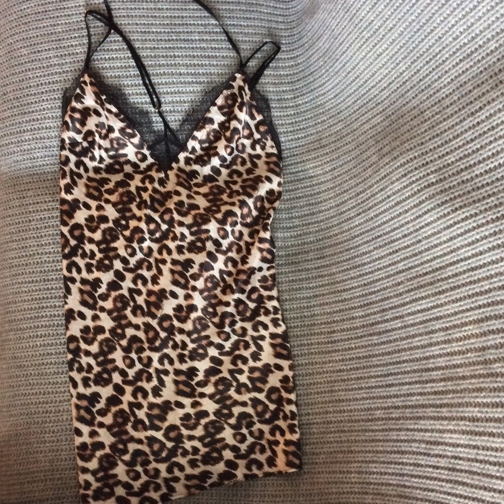 Victoria Secret leopard nighty/nightgown. NWT